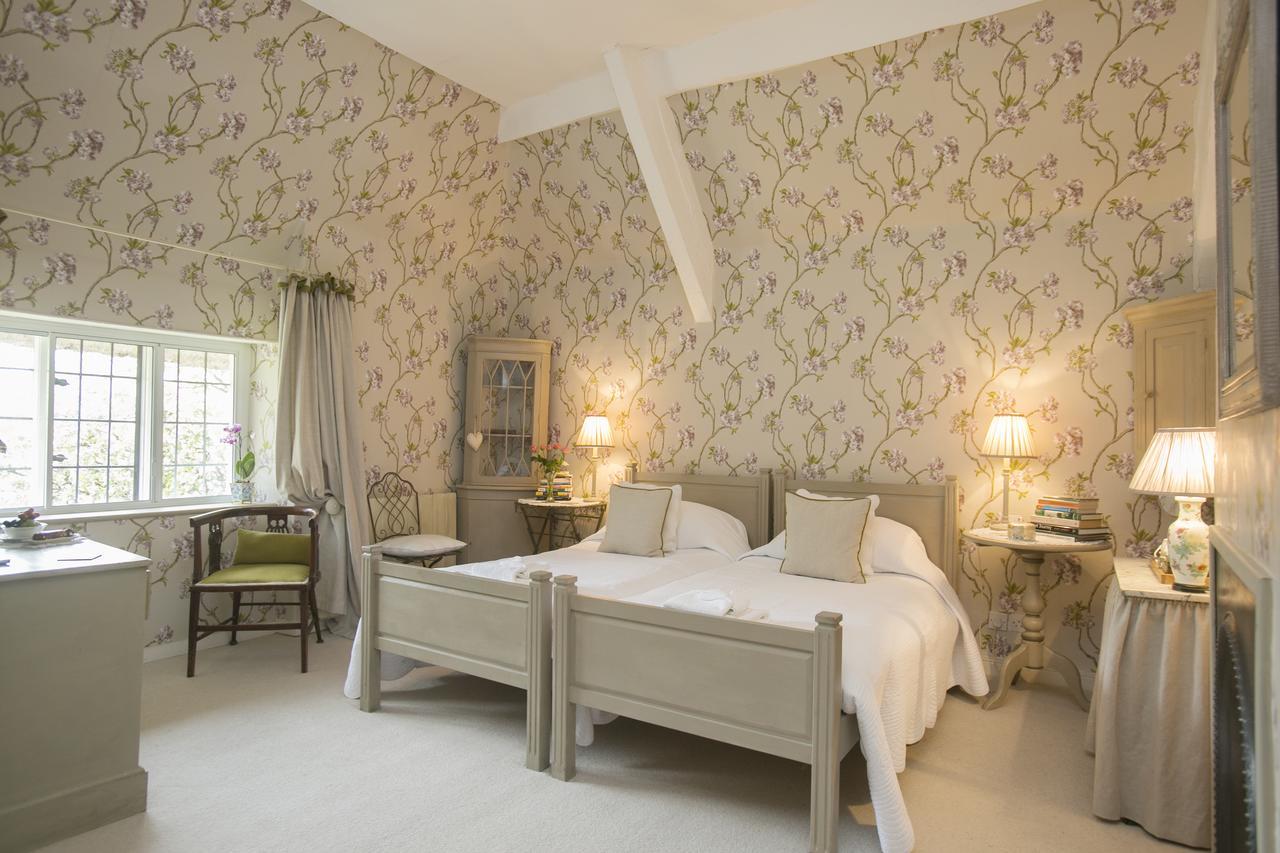 دورتشستر Tudor Cottage B&B Frampton المظهر الخارجي الصورة