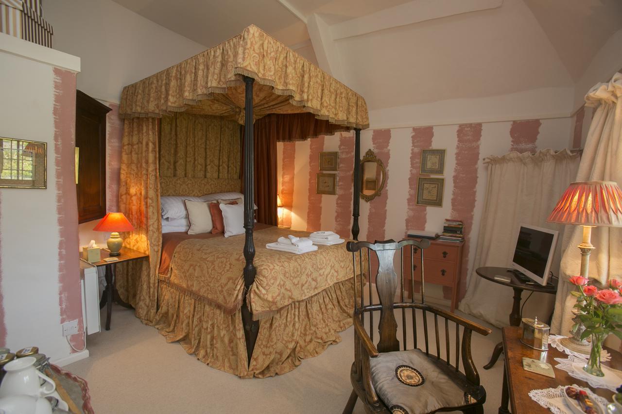 دورتشستر Tudor Cottage B&B Frampton المظهر الخارجي الصورة